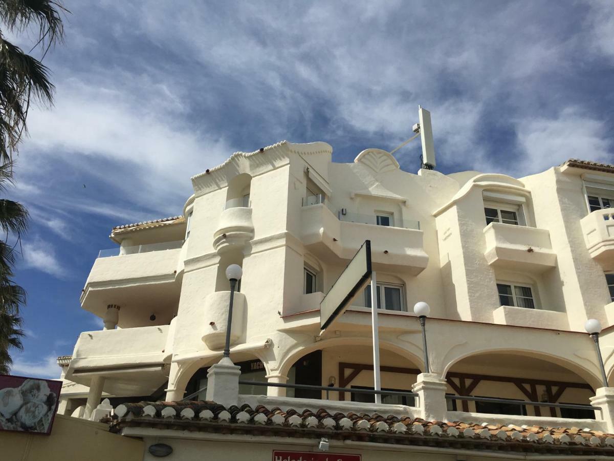 Magnificent Port-Beach 5* Luxury Residence Benalmádena Extérieur photo