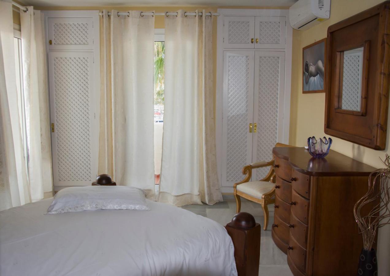 Magnificent Port-Beach 5* Luxury Residence Benalmádena Extérieur photo
